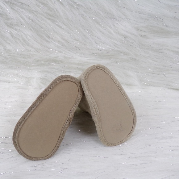 Infant Tan Suede Fur Top Boots Size 4 - Picture 5 of 5